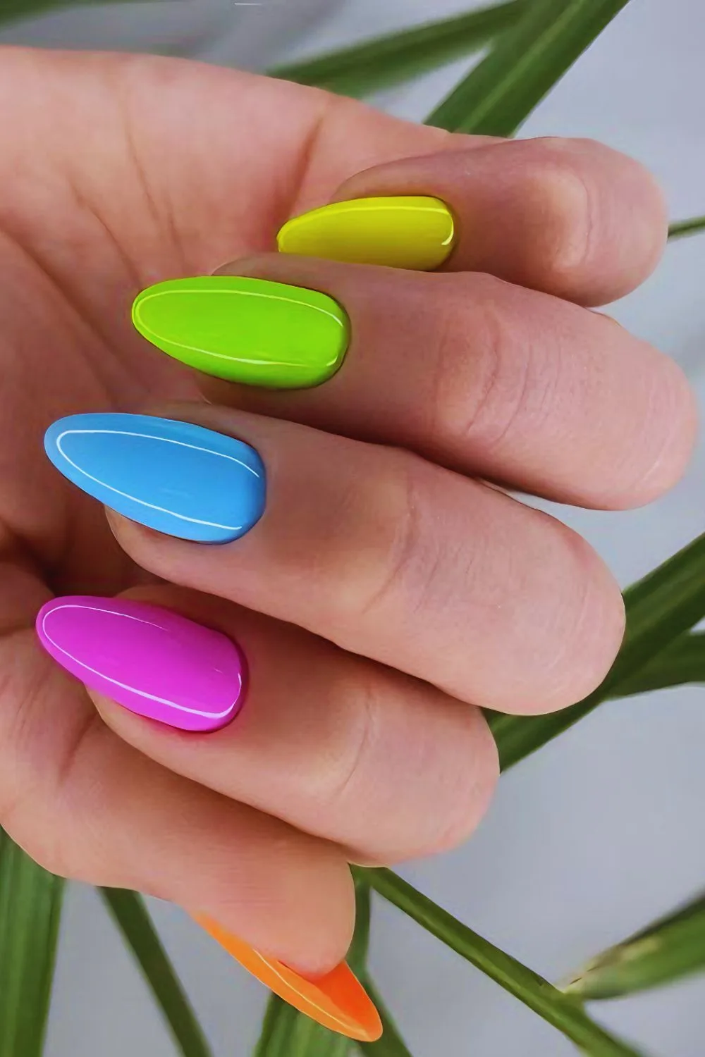 Color block summer nails