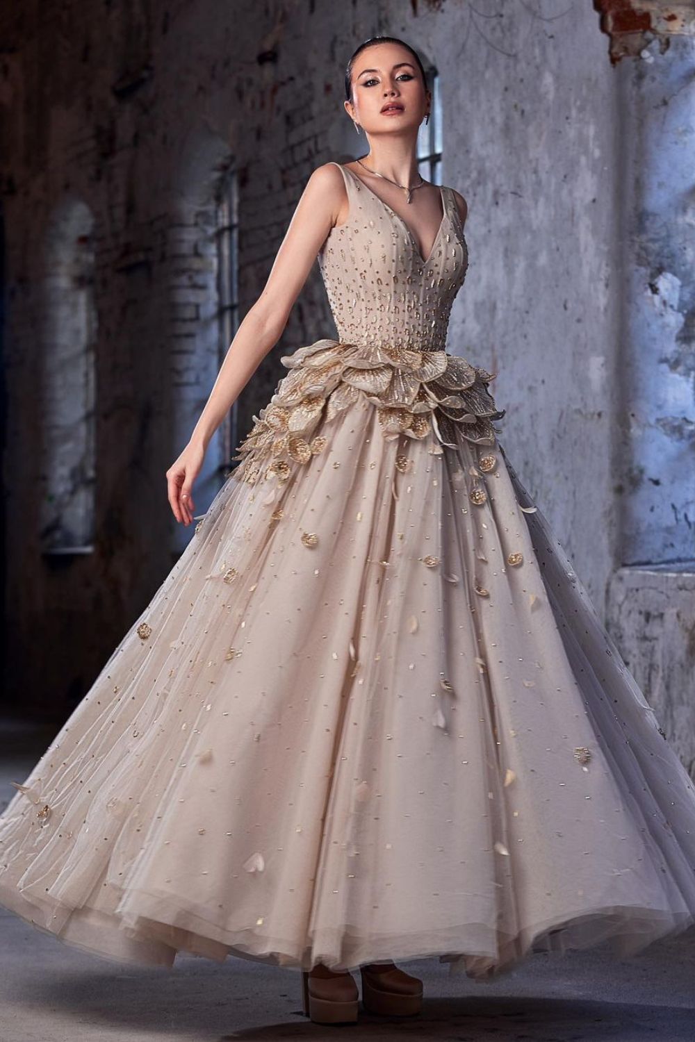 Dreamy champagne-colored gown