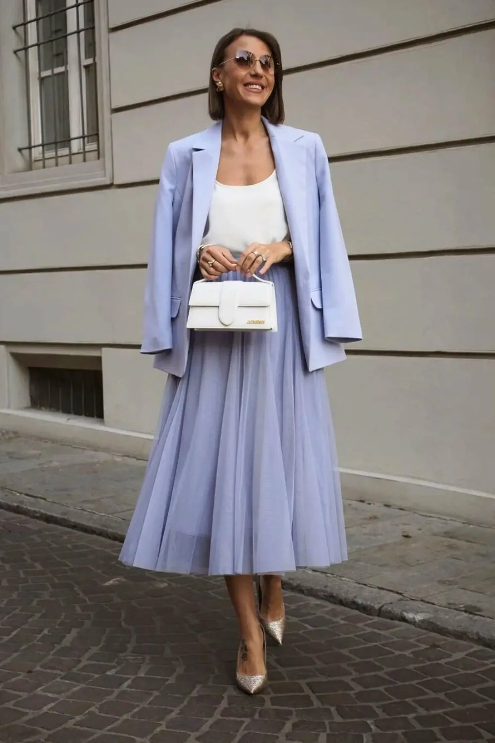 Elegant pastel outfit idea