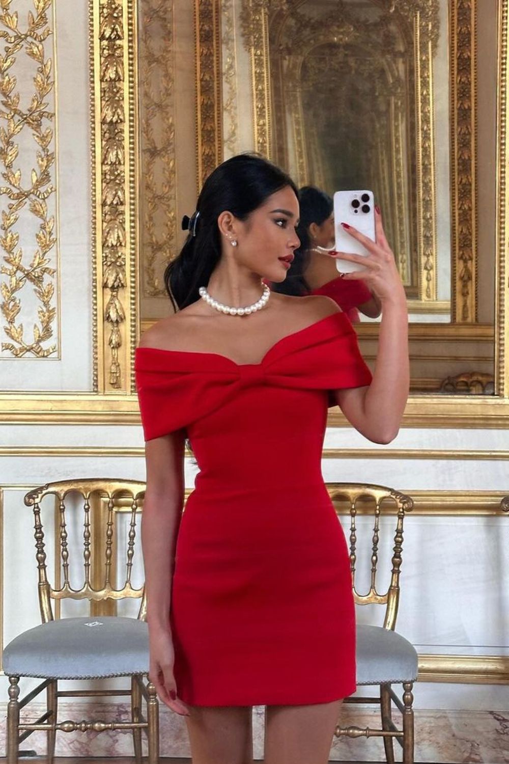 A red mini dress for a wedding party