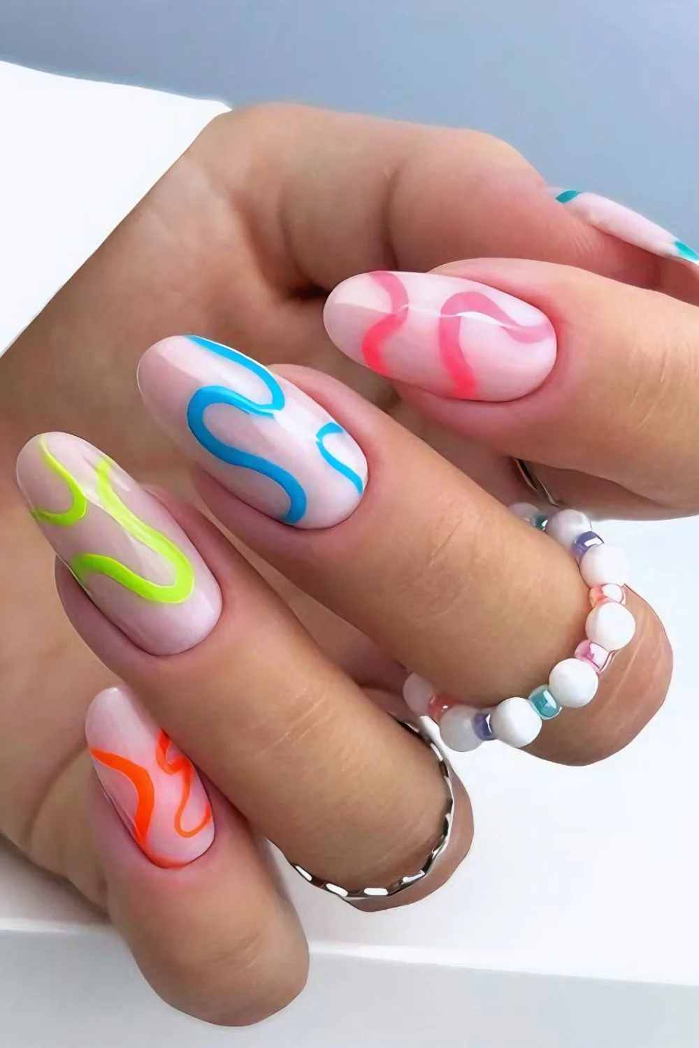 Nails with neon squiggles