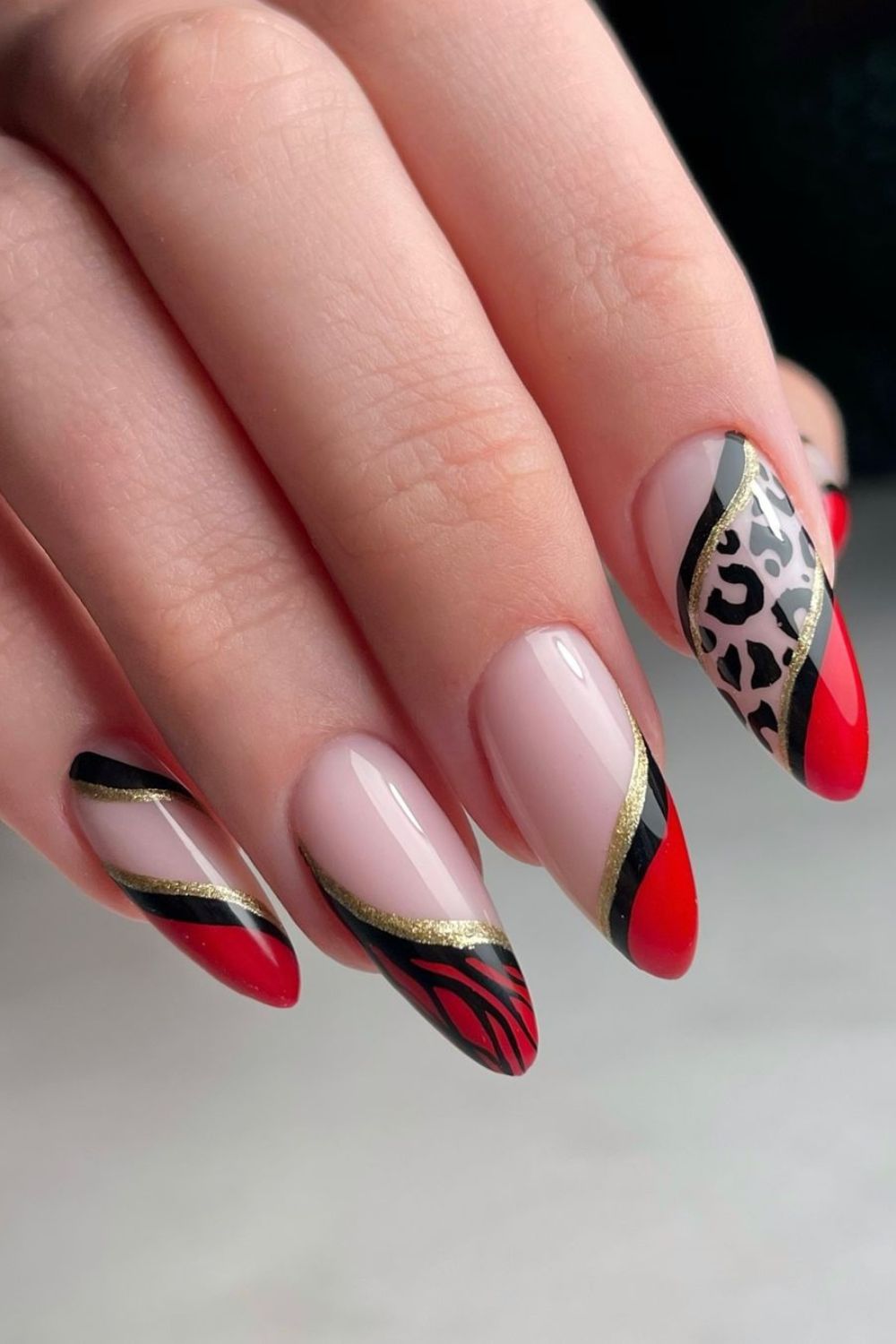 Red and gold leopard tips