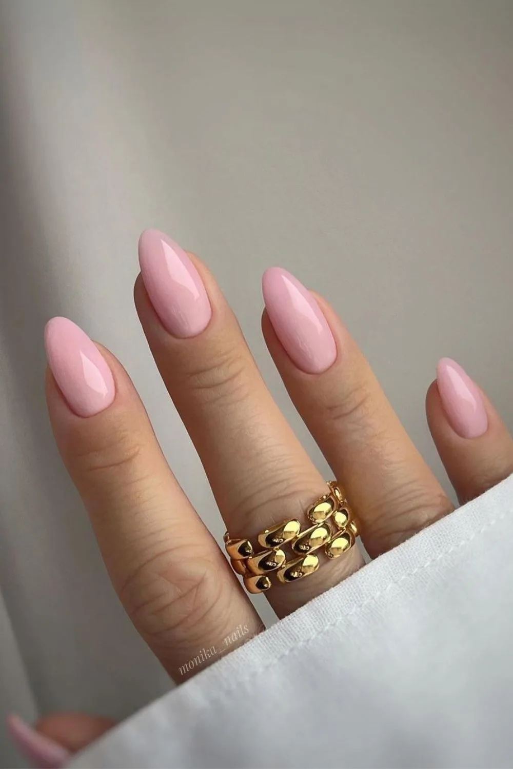 Solid blush pink mani