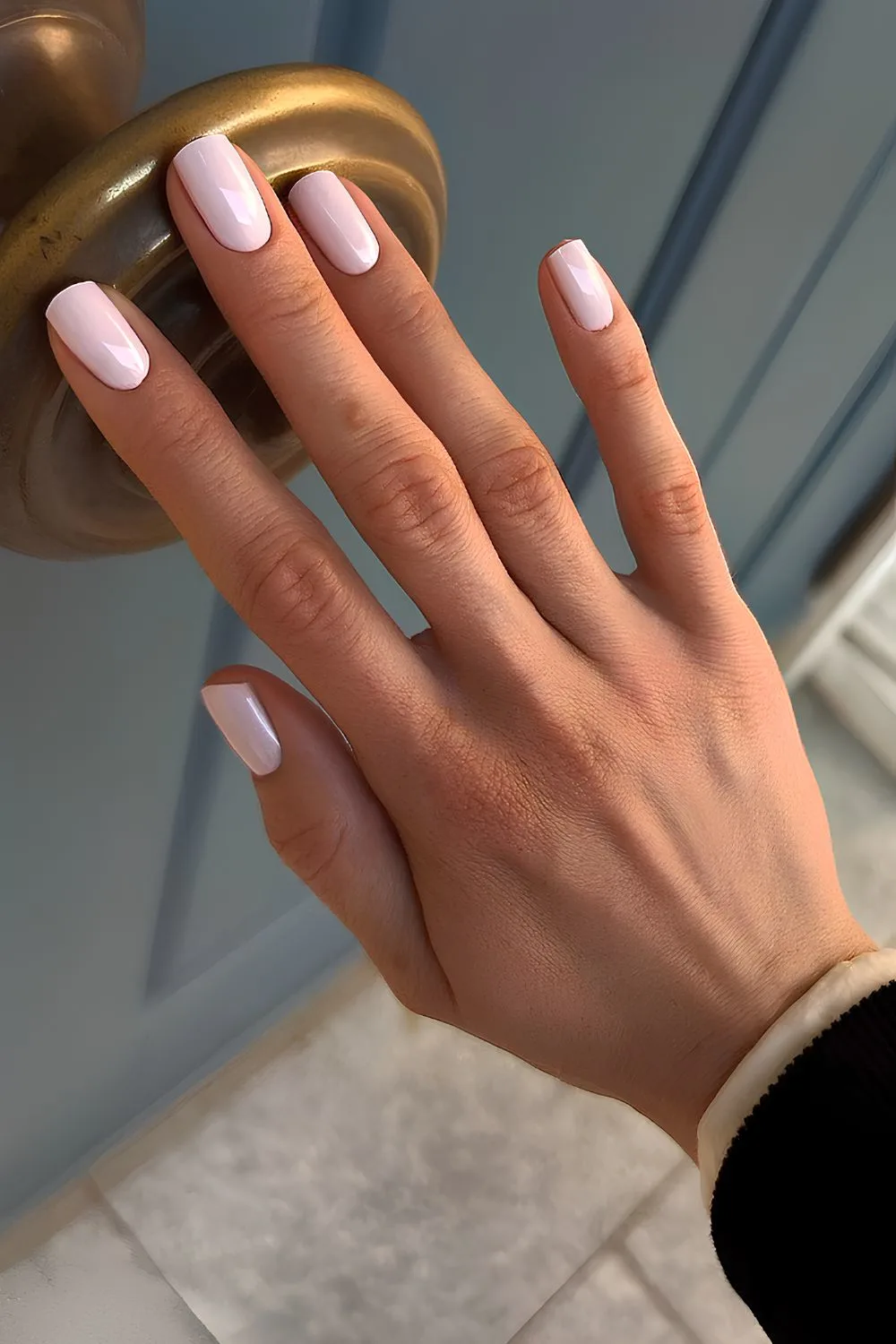 Solid milky pink manicure