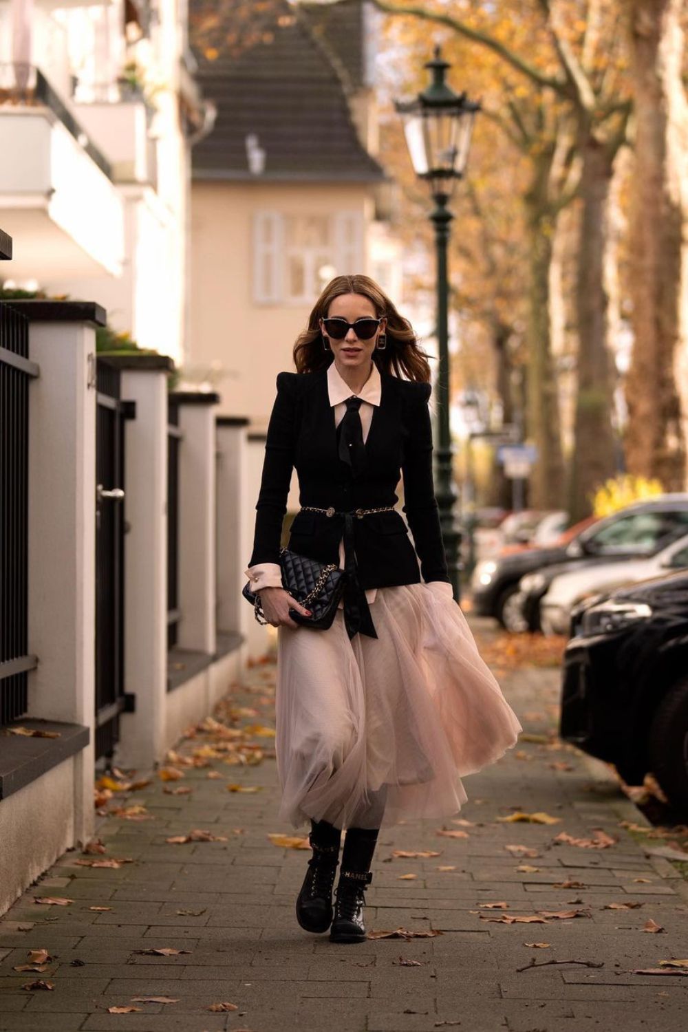 Tulle skirt, blazer and a tie