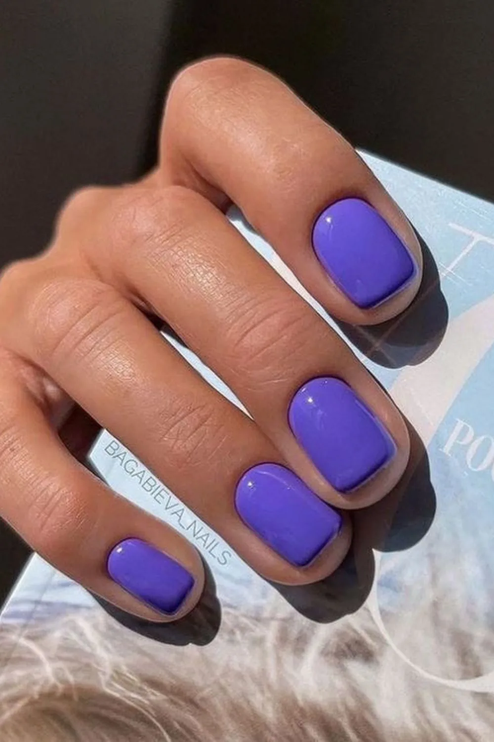 purple short nails