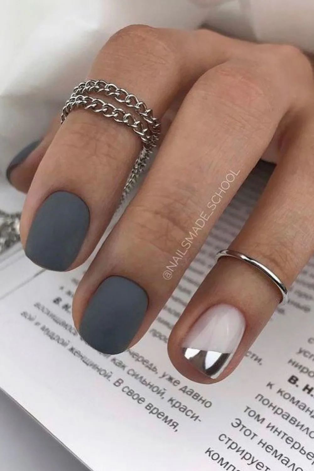 gray nails with mettalic details