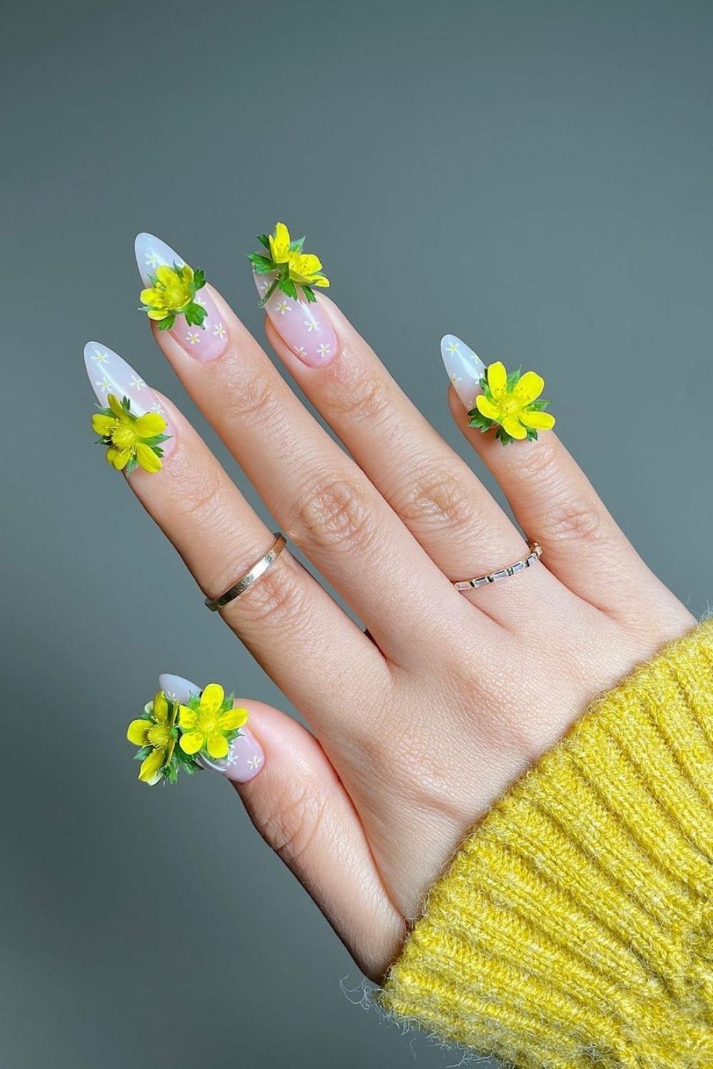 nails with yellow flowers