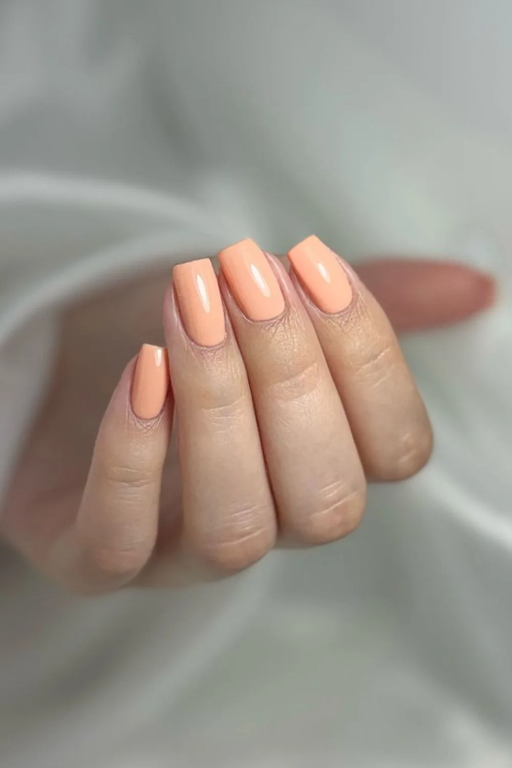 peach fuzz simple nails