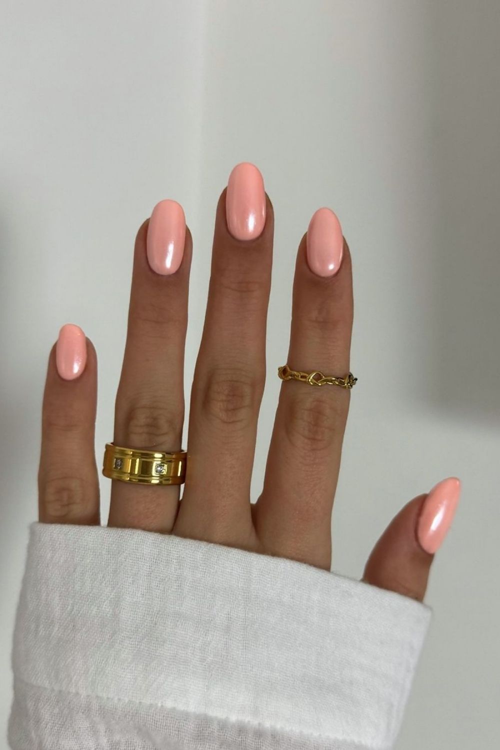 pretty peachy chrome nails