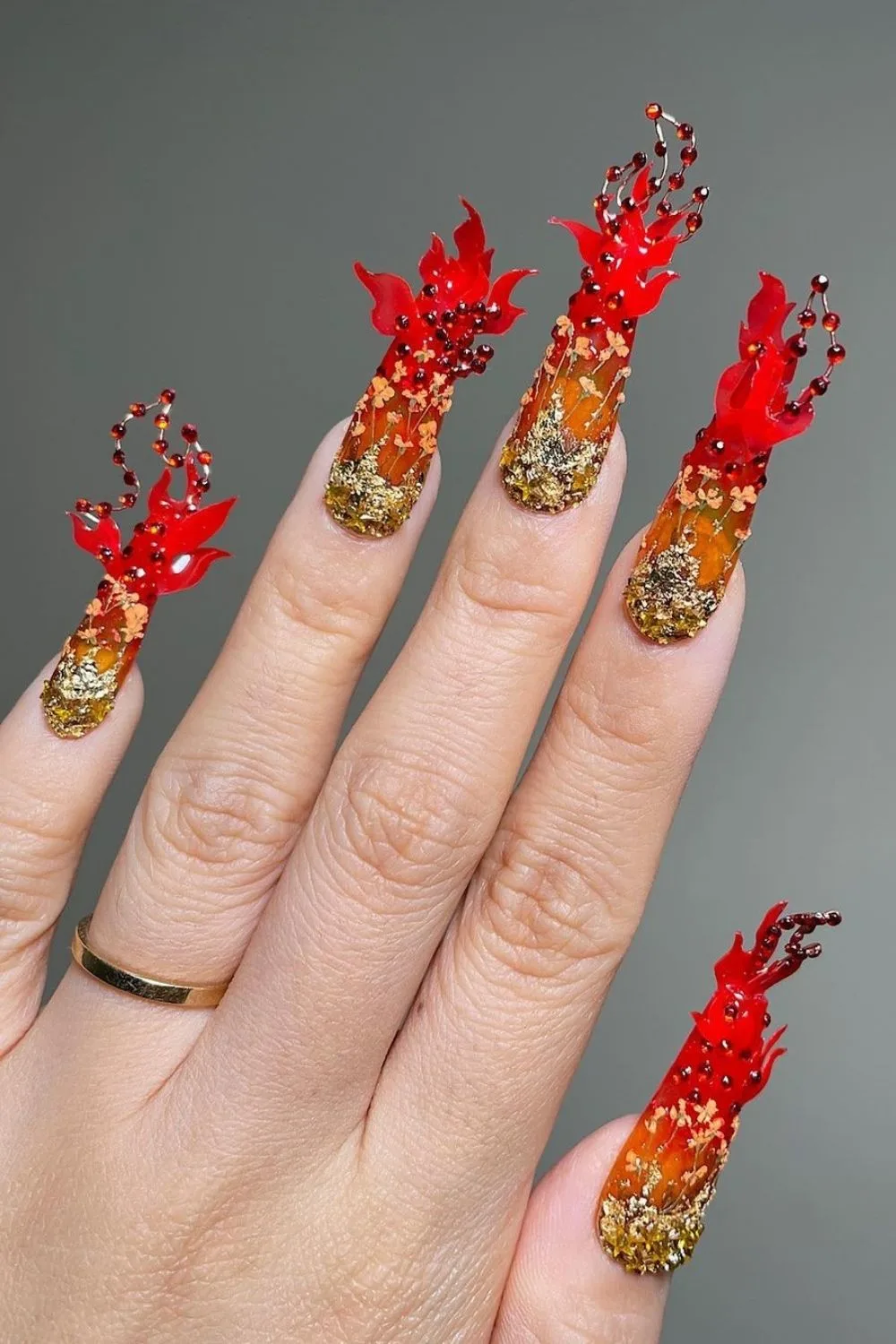 red 3d nails