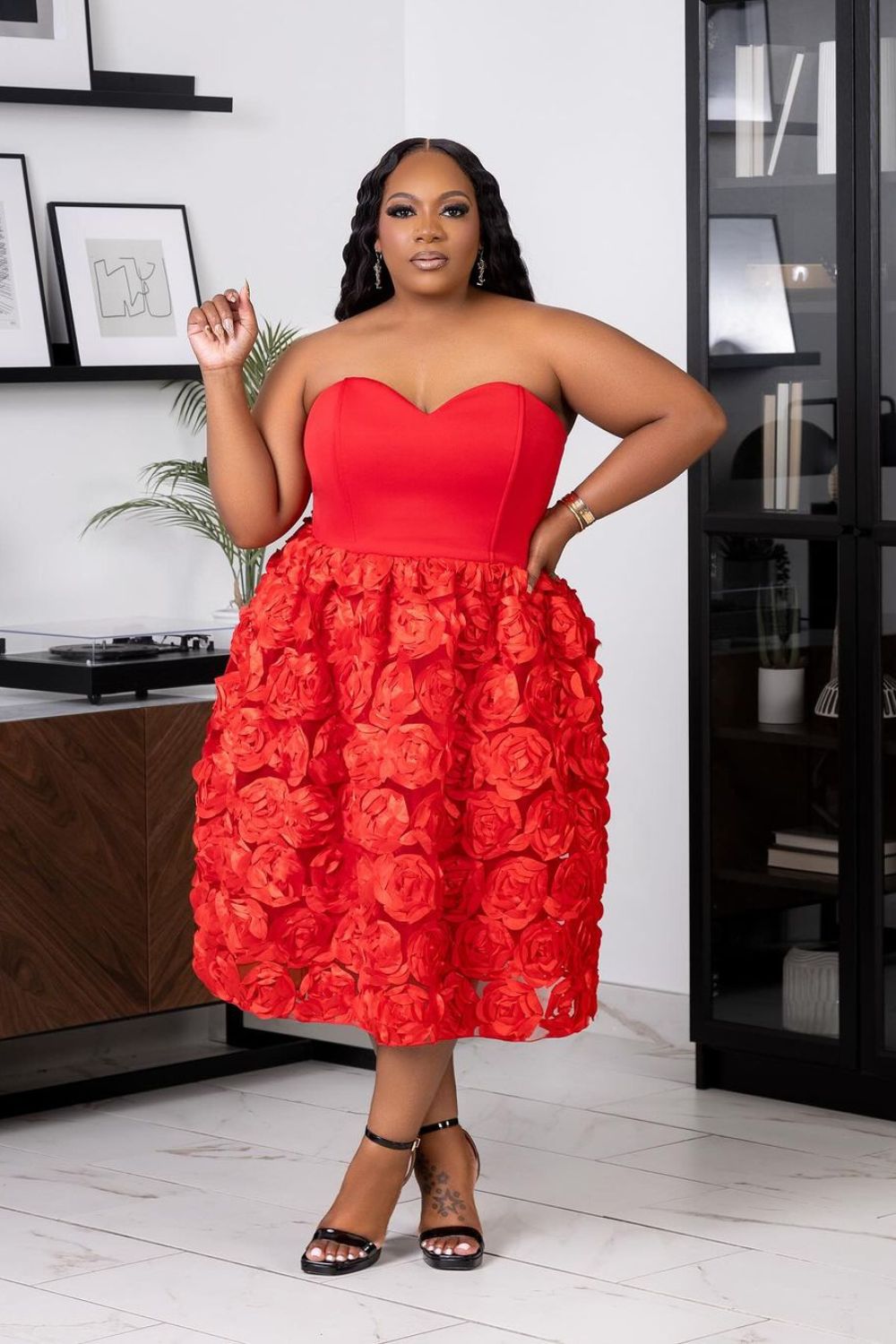 red roses dress for plus size wedding guest