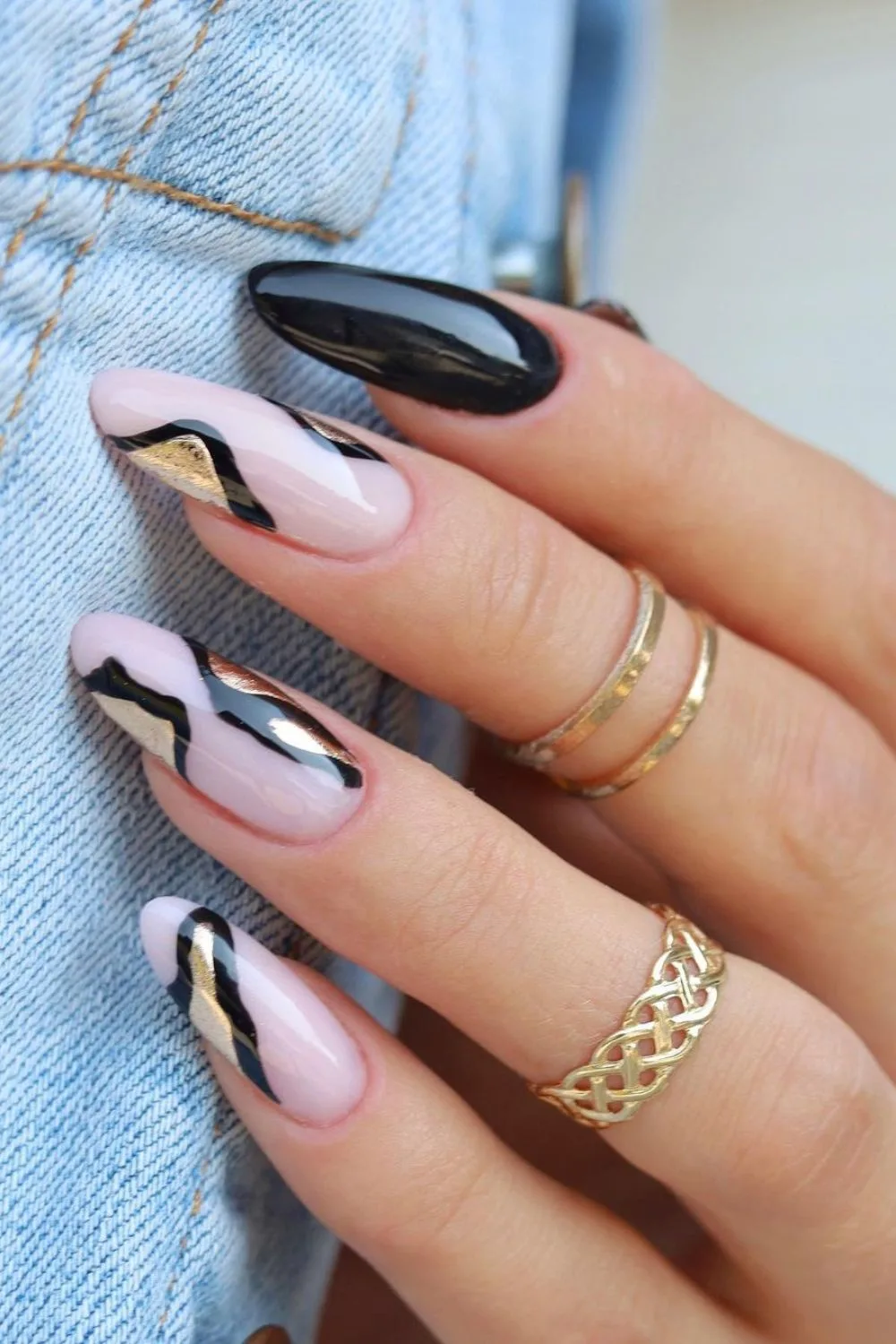 Black and gold nails