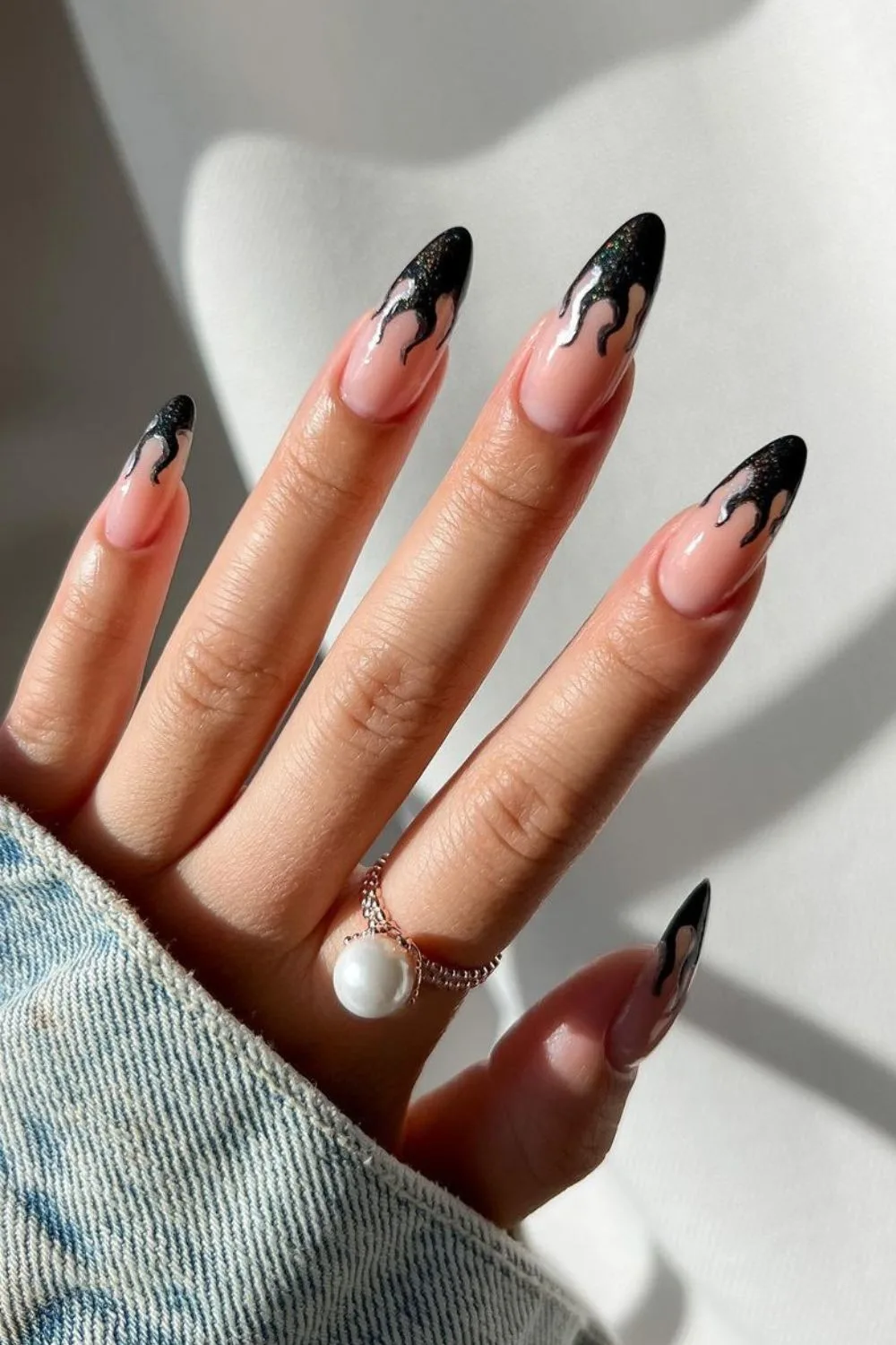 Black flame nails