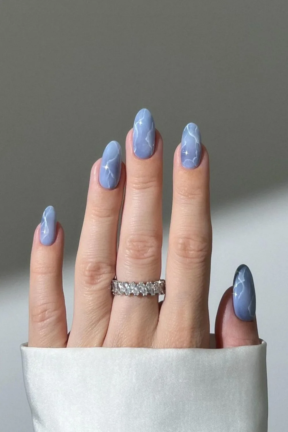 Blue marble nails