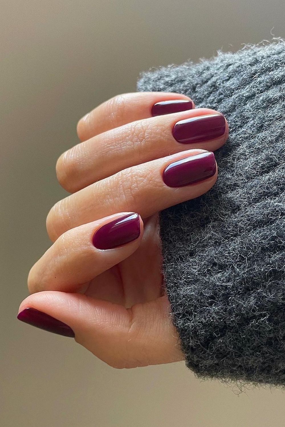 Burgundy nails