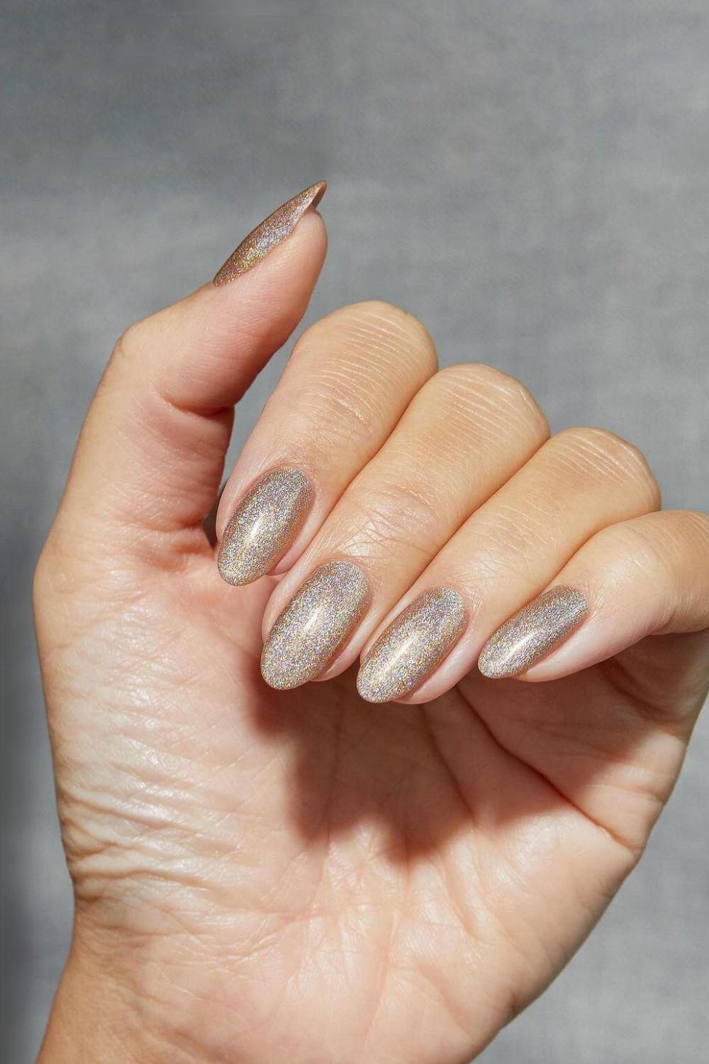 Champagne velvet nails