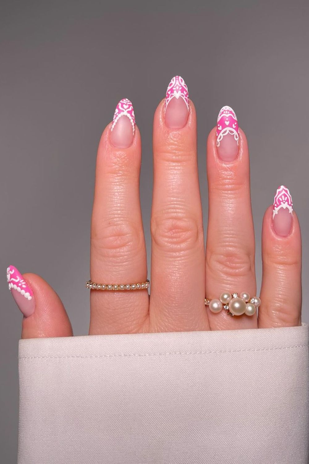 Coquette nails with lace