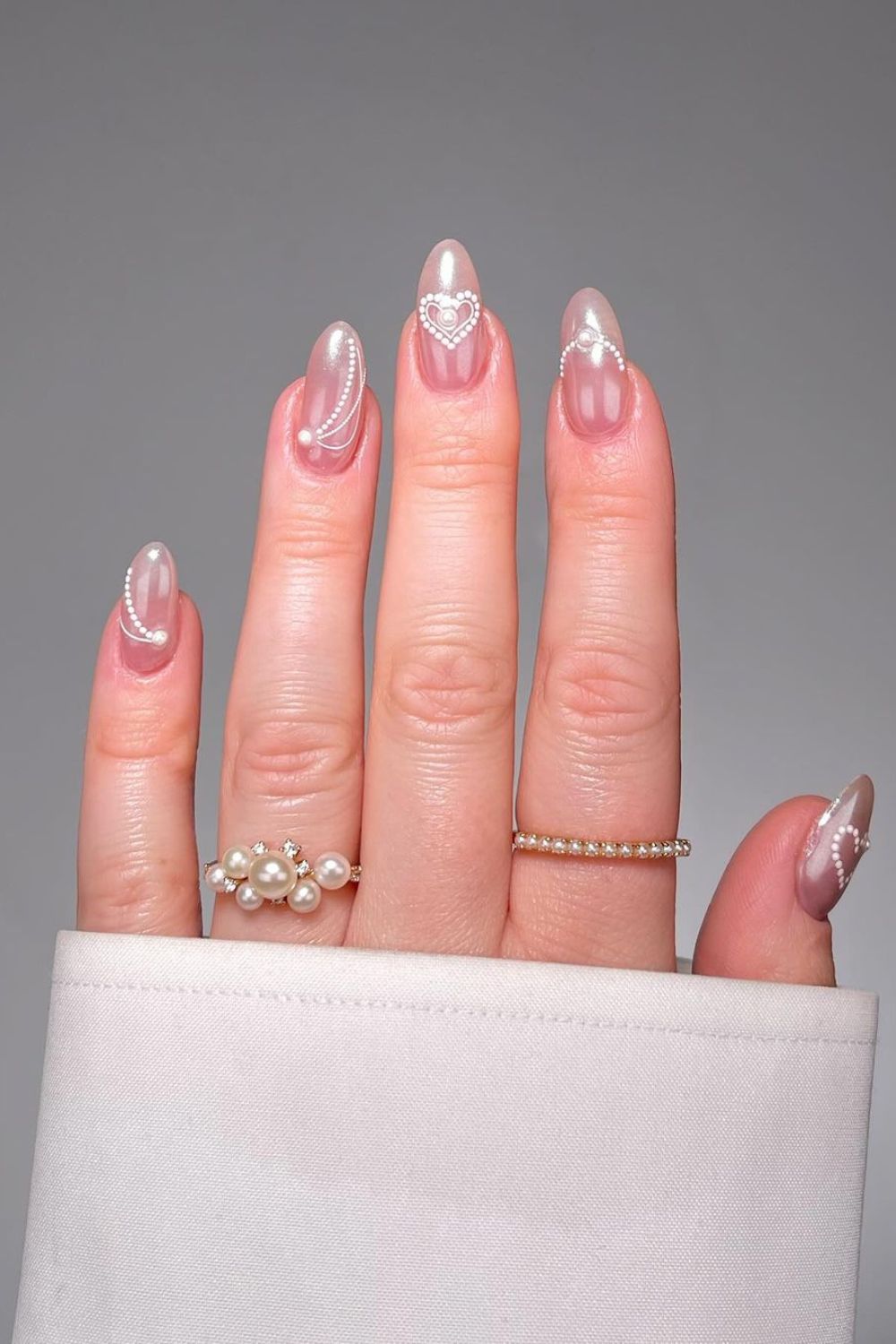 Glazed pearl nails