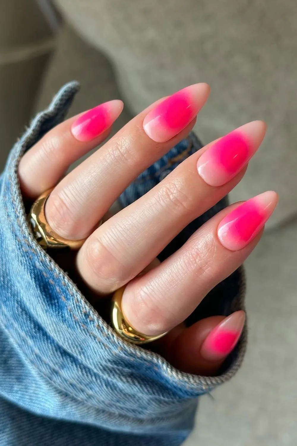 Hot pink aura mani