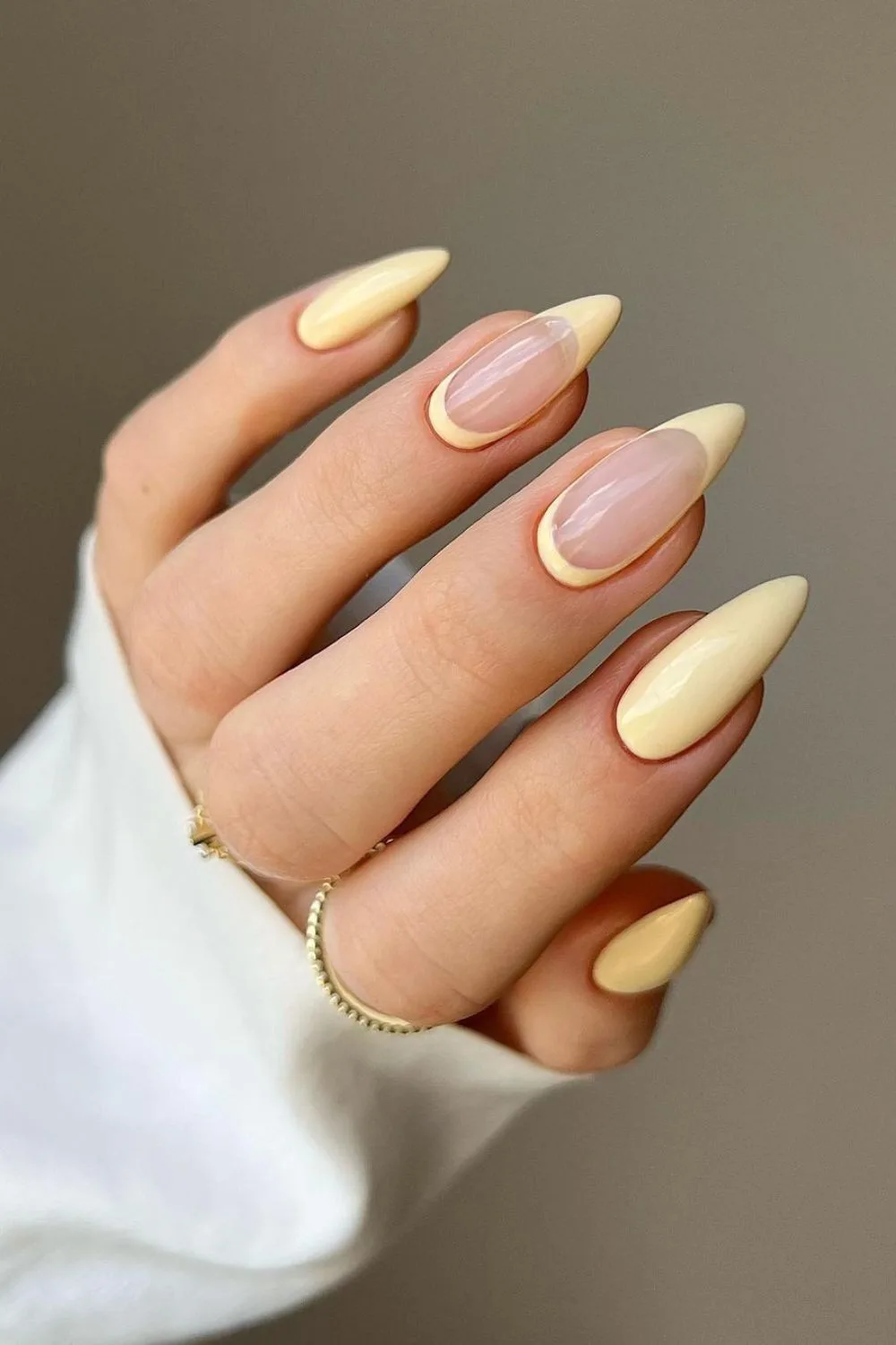 Inverted french mani