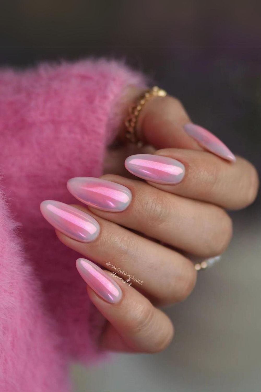 Pink chrome aura nails