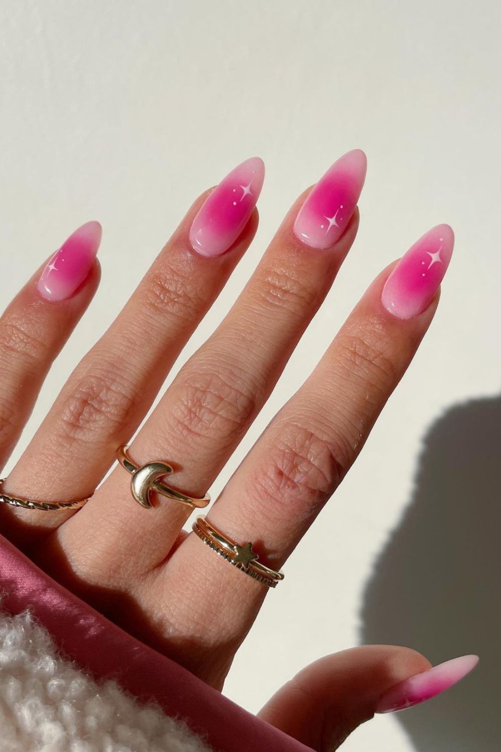 Pink gradient aura nails