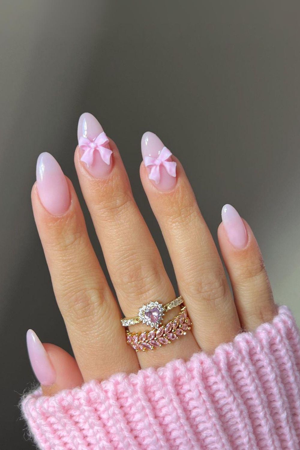 Pink nails with bows