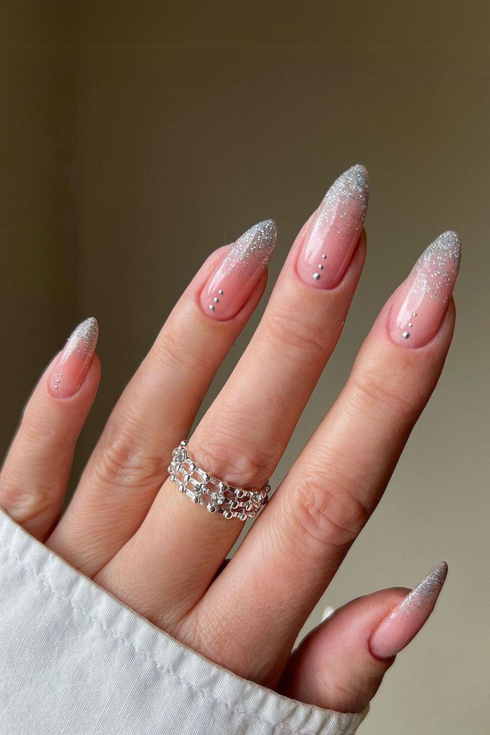 Silver glitter fade nails