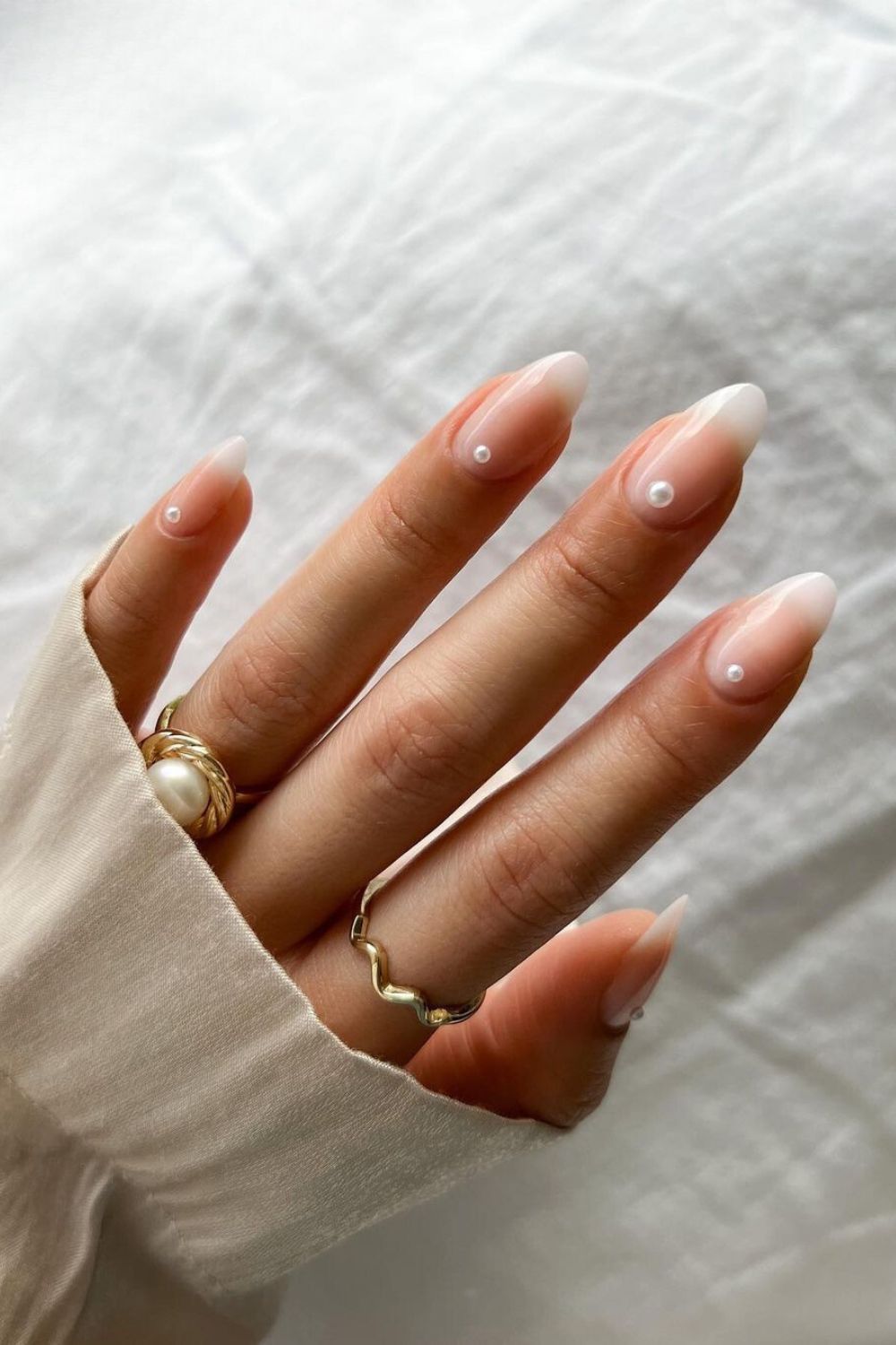 Simple Pearl nails