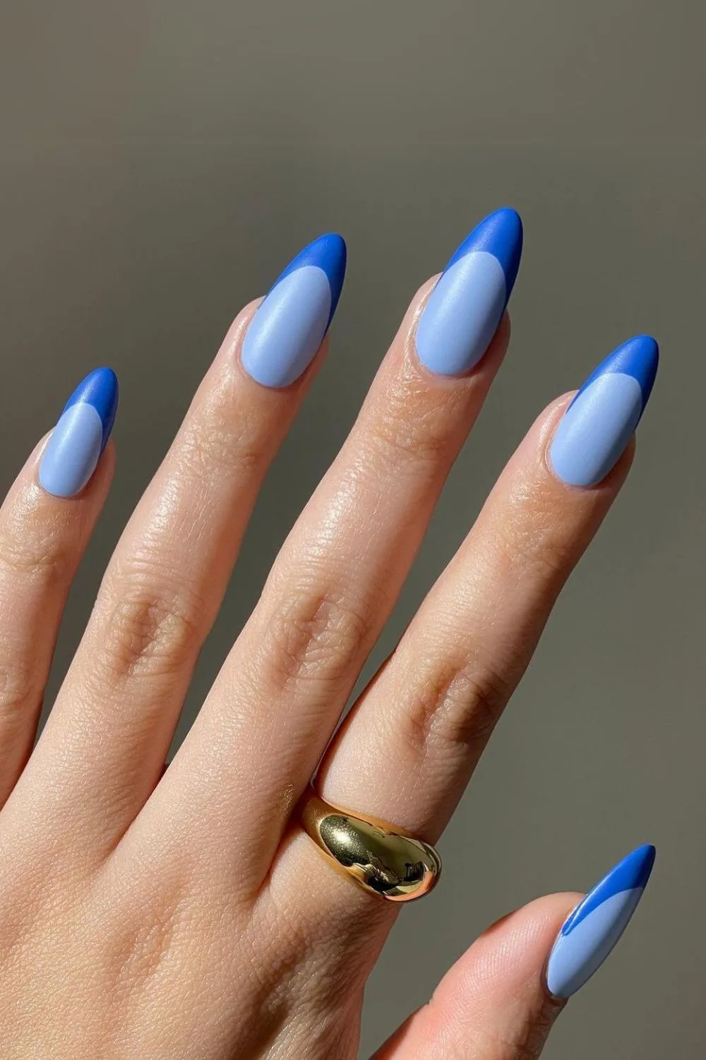 Two-tone blue french manicure