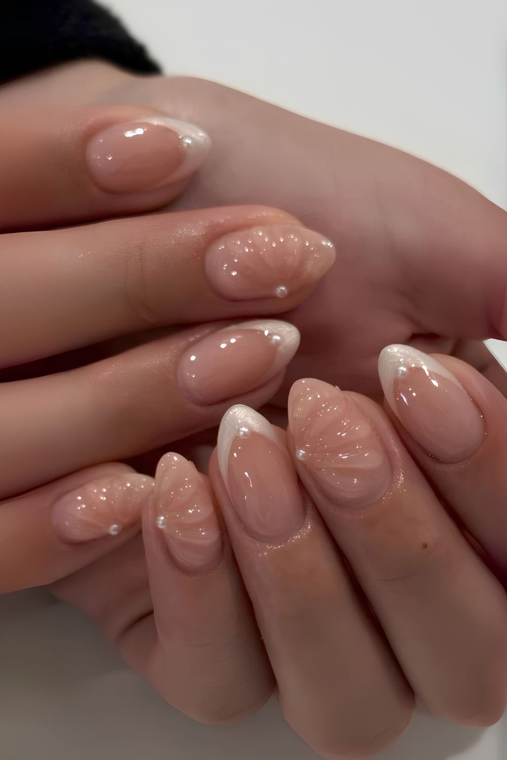 White French mani with pearl and shell ridge art