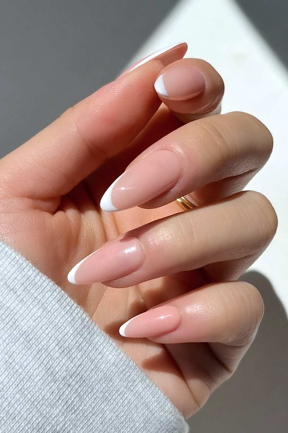 White side French tip nails