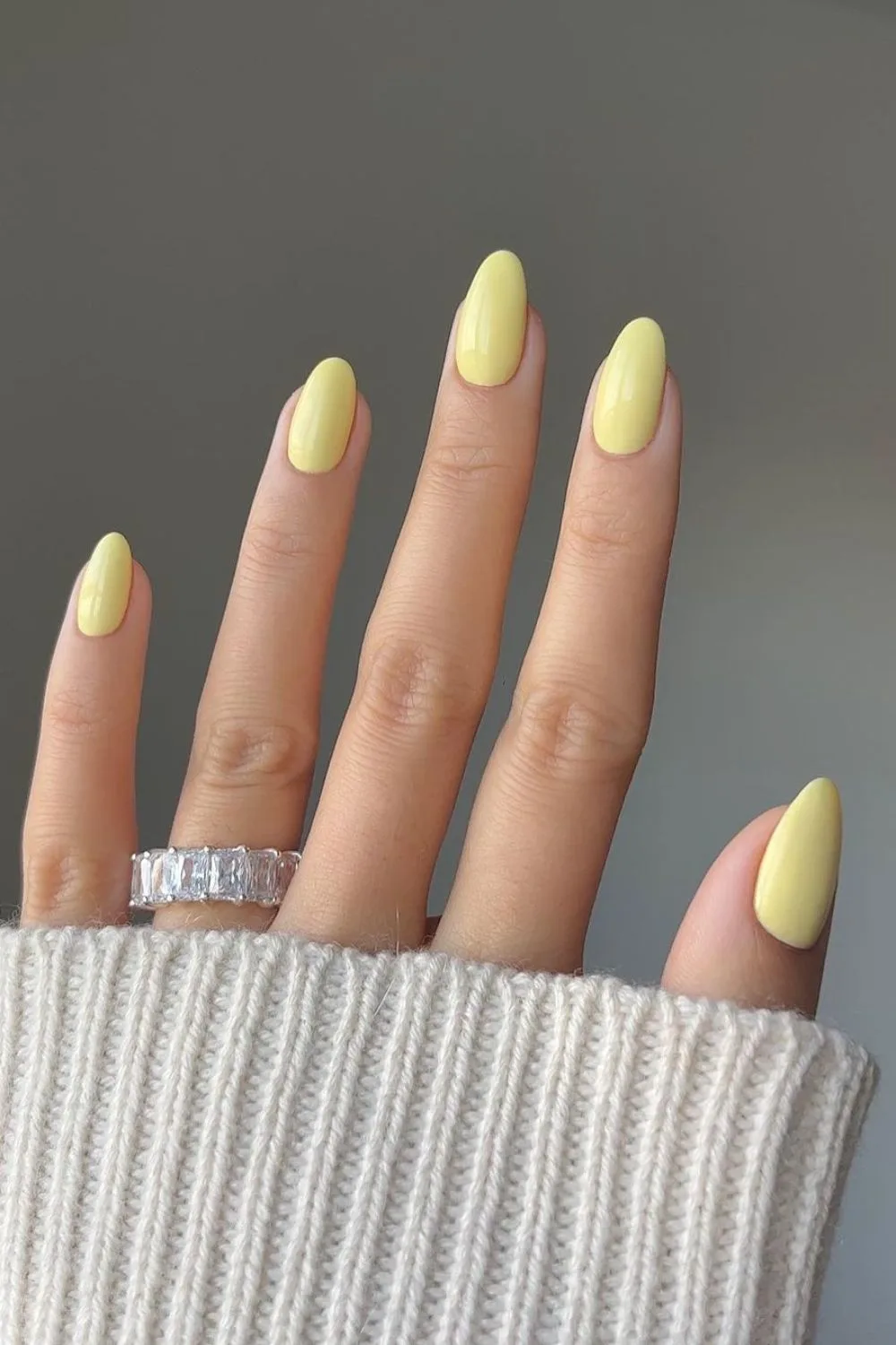 butter yellow nails