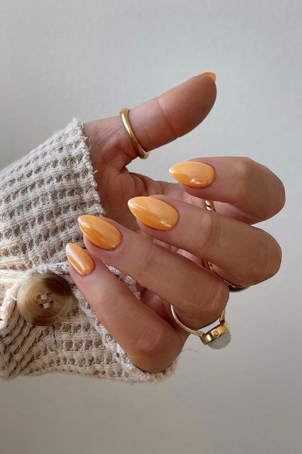 classy and shiny orange nails