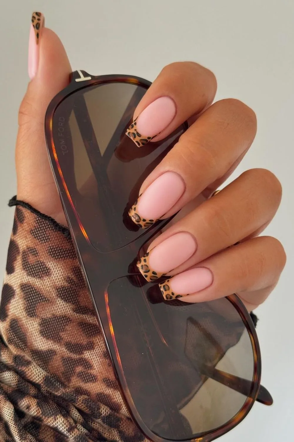 leopard tips