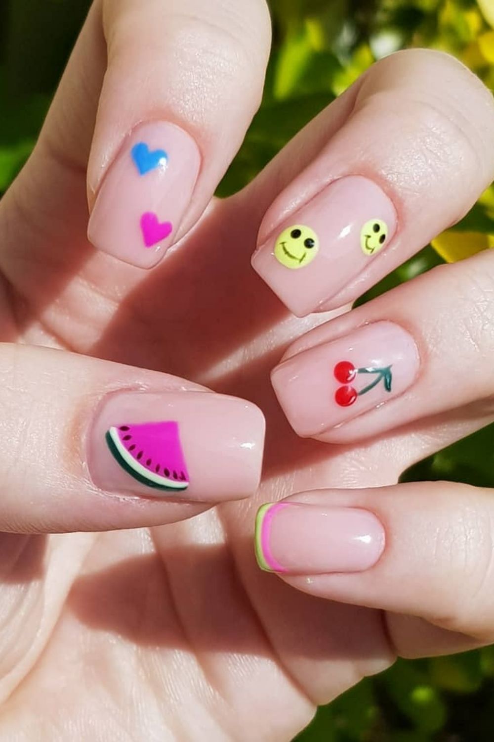 minimalistic fruity nails