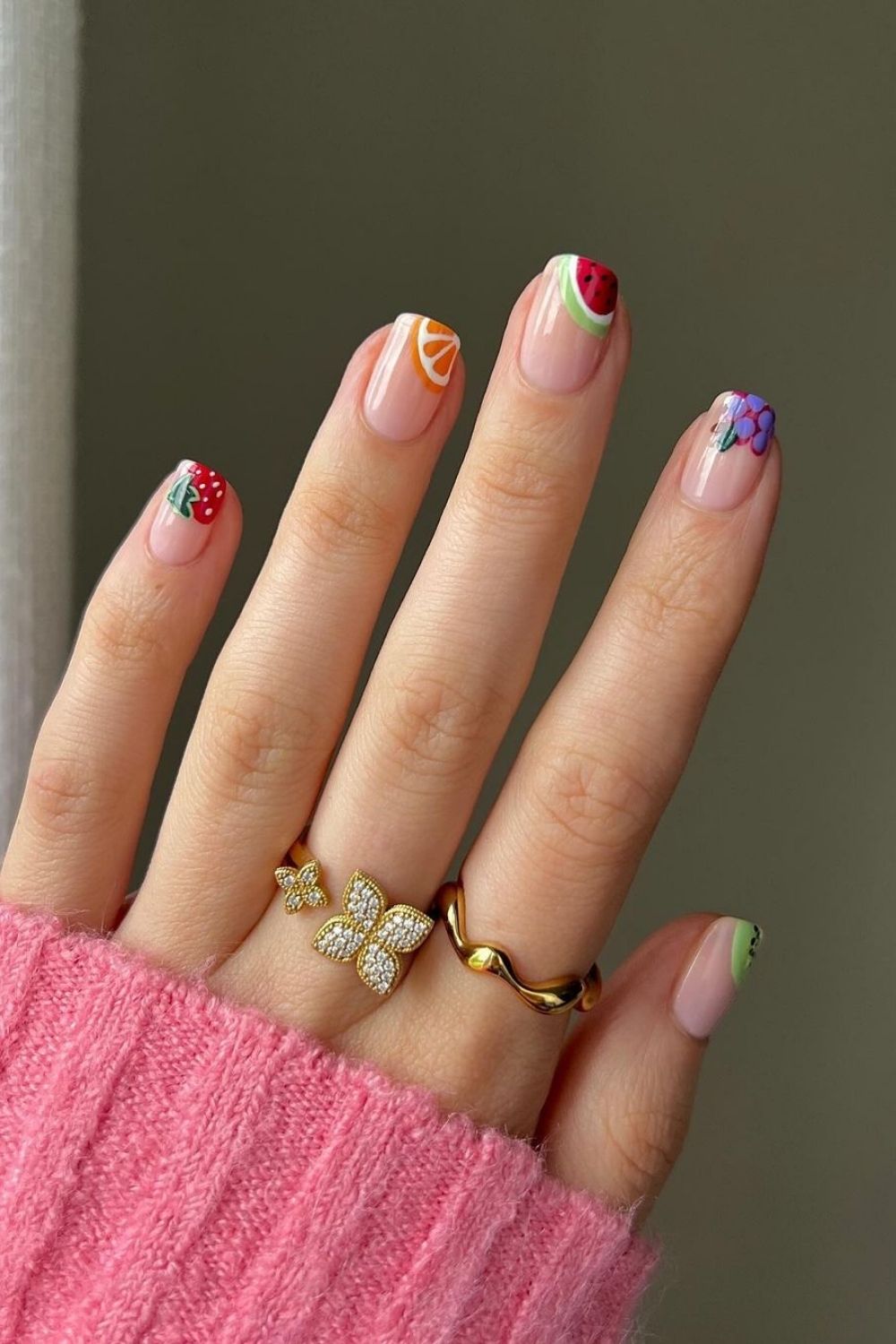 strawberry fruity nails