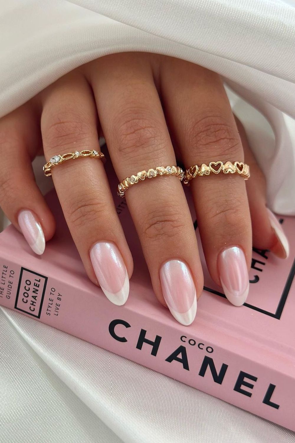 Glazed french mani