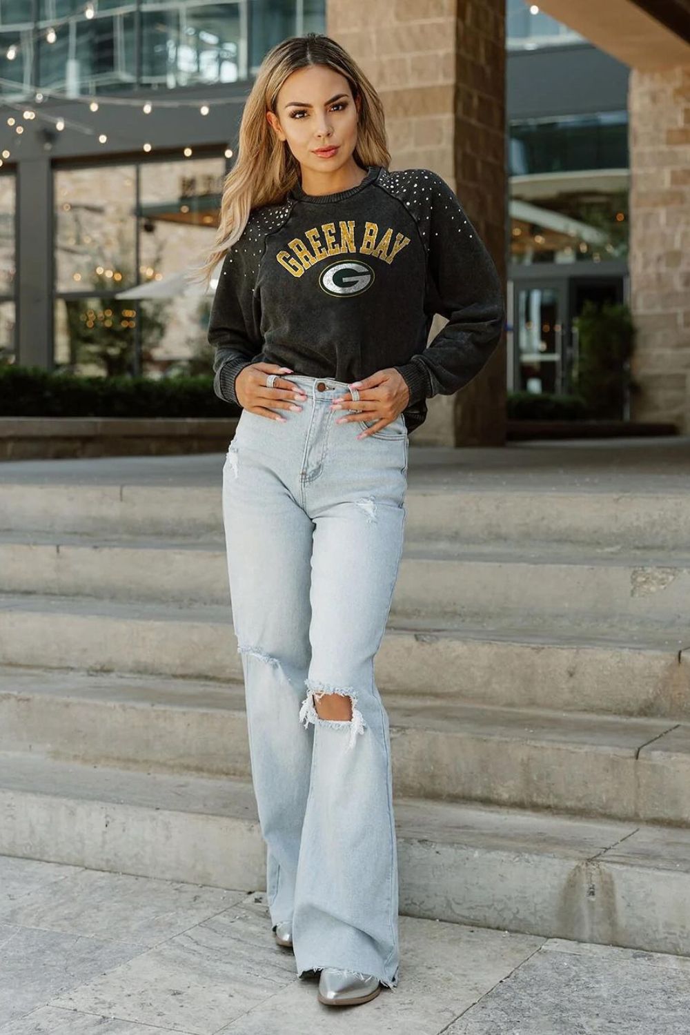 Green Bay Top & Flared Jeans