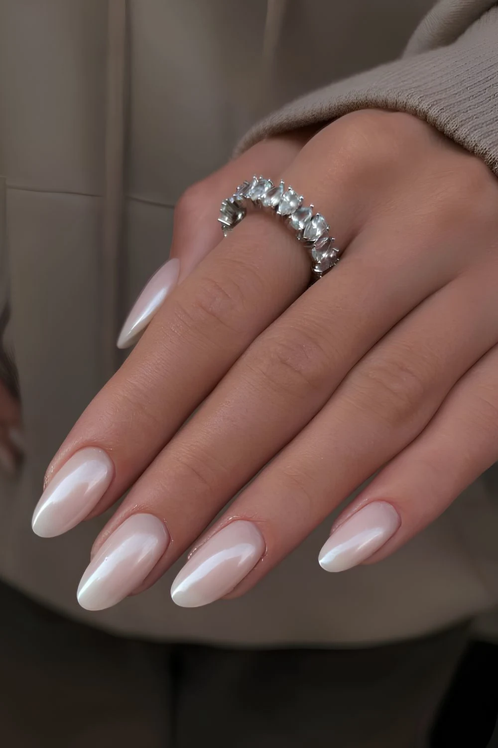 Milky chrome manicure