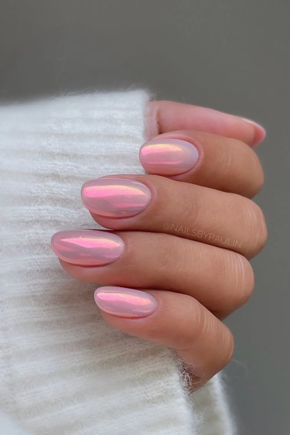 Pink chrome mani