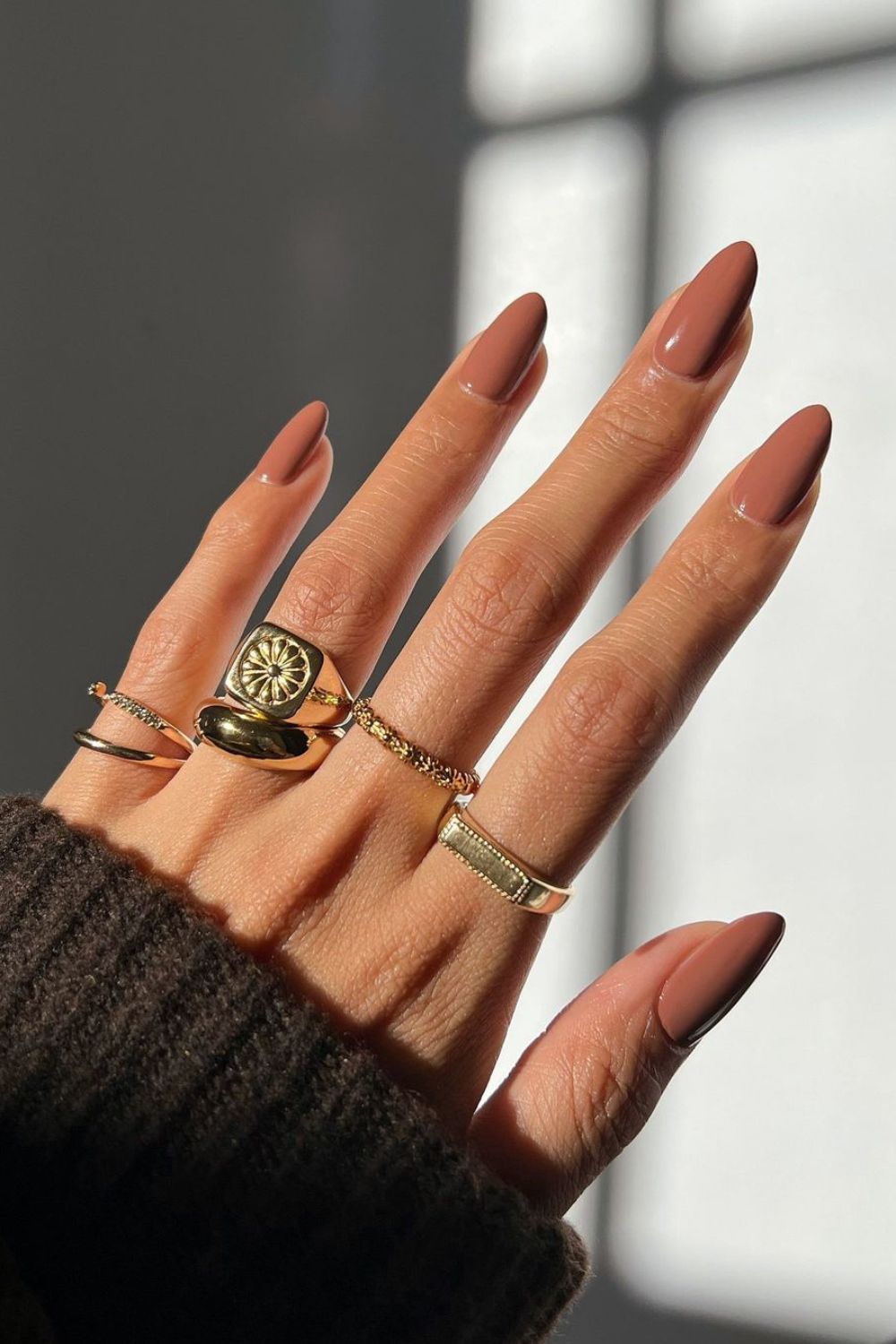 Solid caramel brown nails