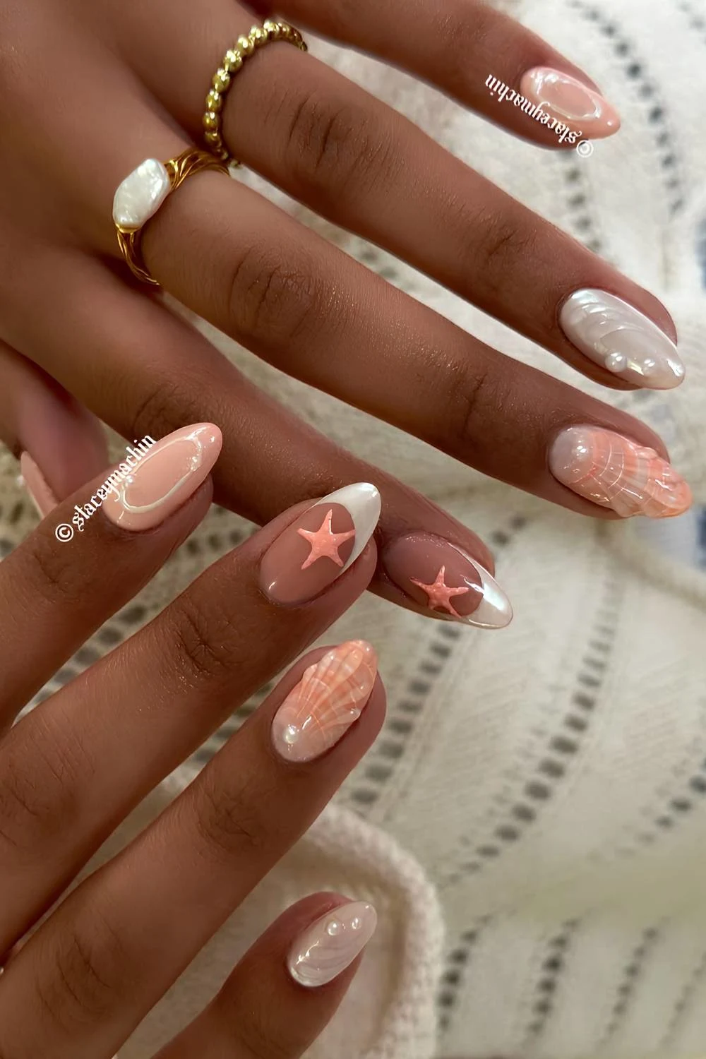 White and orange mani with beach-core art