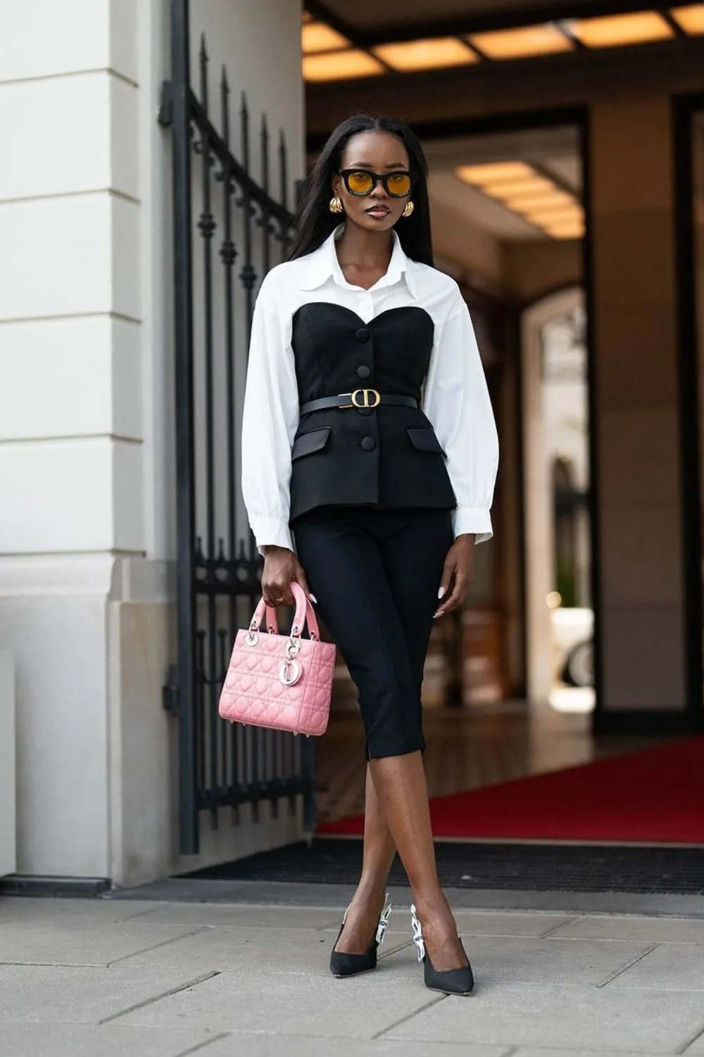 Black Vest & Capri Pants