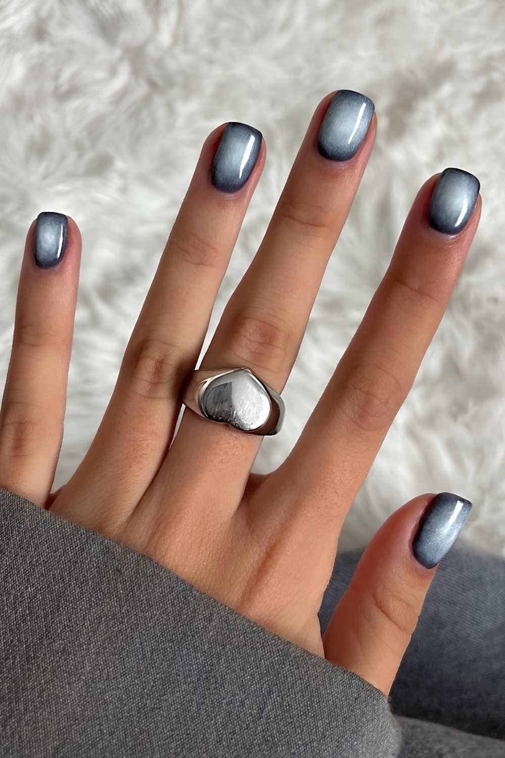 Black and white smoky aura nails