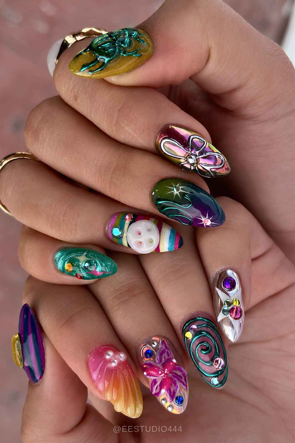Colorful 3d nails with funky motifs