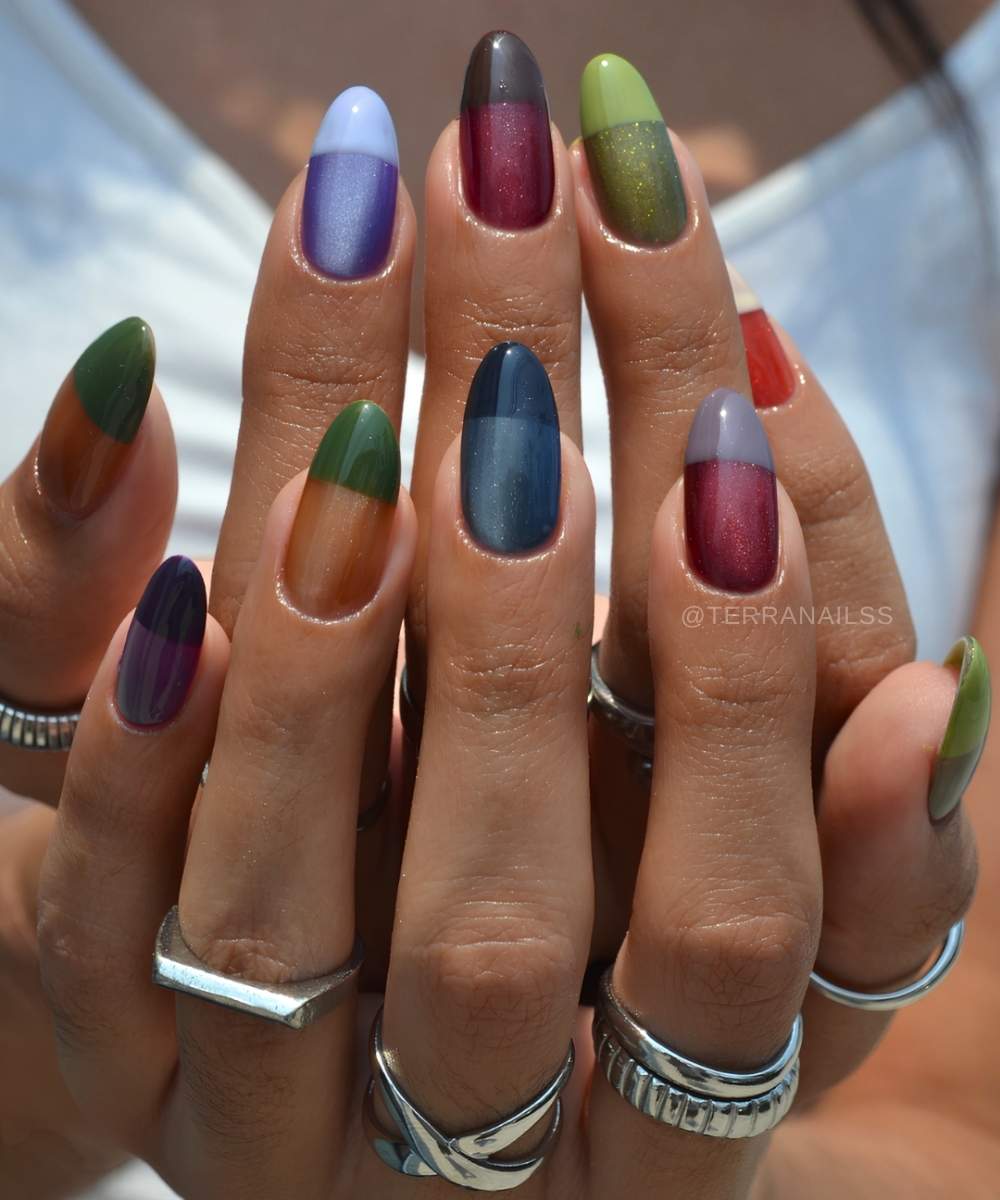 Colorful cat eye pill manicure