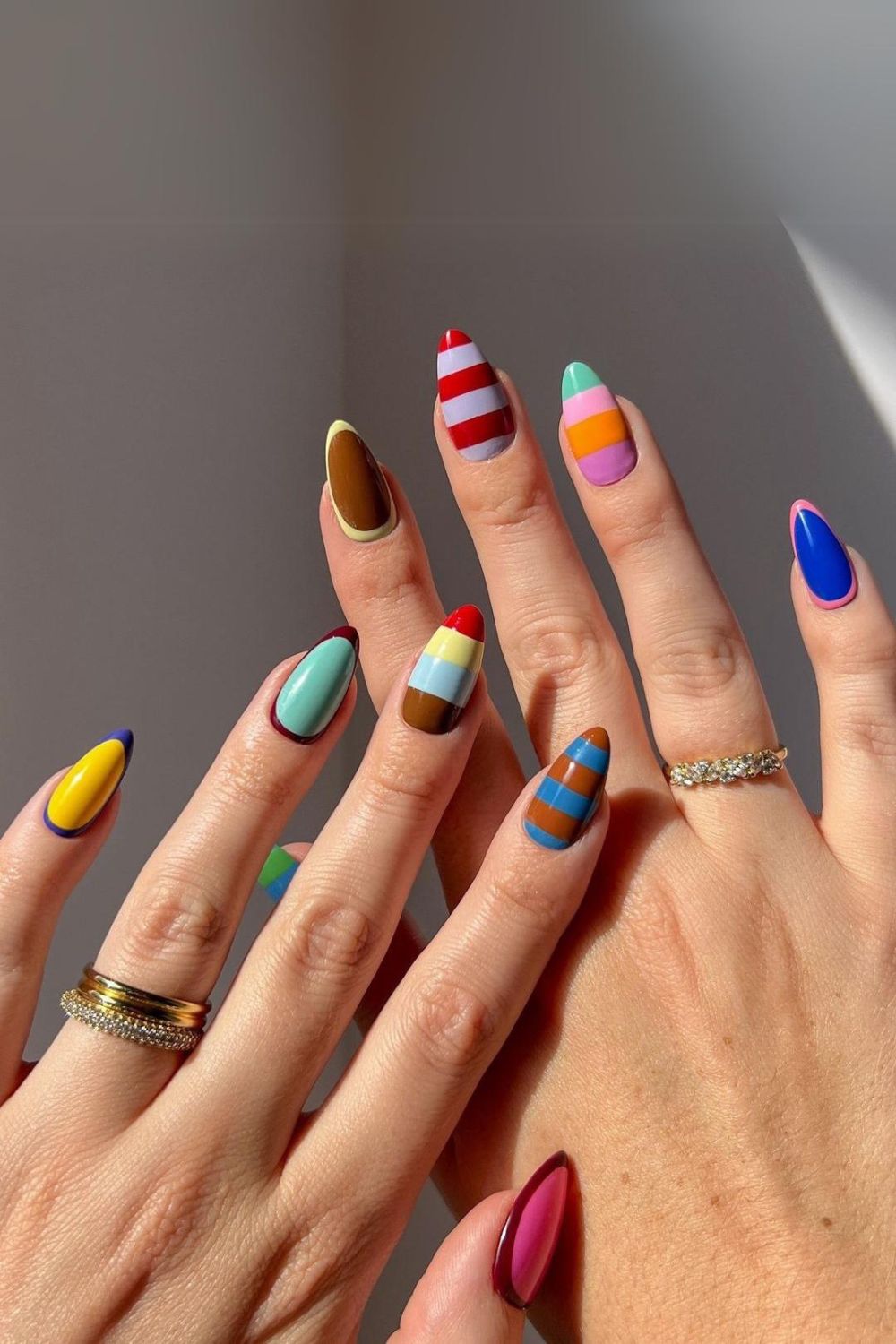 Colorful nails with stripes