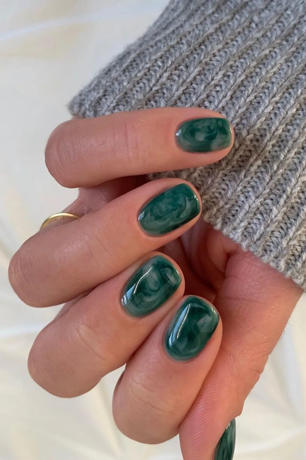 Dark green marble nails